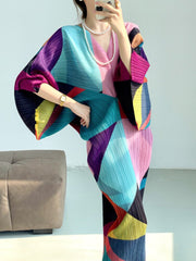 Pleated Batwing Sleeves Dress V-neck
