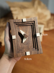 Two-Tone Solid Wood Desk Clock �Silent, Minimalist (7�5 cm)