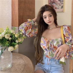 Romantic boho woman low-cut flowers top