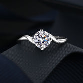 1 Carat Moissanite Diamond Mobius Ring