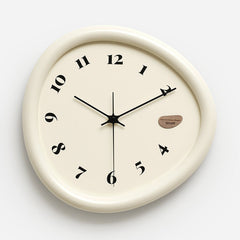 Minimalist Modern Circular Analog Wall Clock