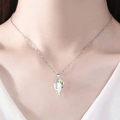 Magnetic Half Hearts Fun Couple Necklaces Gift Set