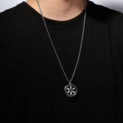 Car Rim Necklace Engravable Gift - Stainless Steel Box Chain for Mechanics