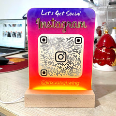 Teach instagram with QR code or make it your way!