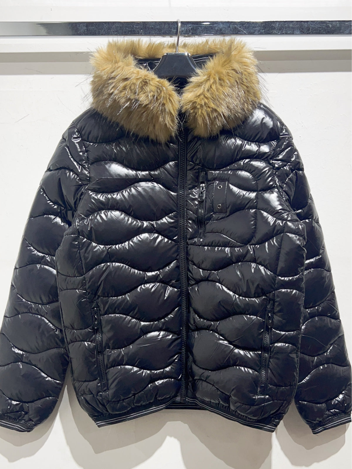 Piumino cappuccio fur nero uomo