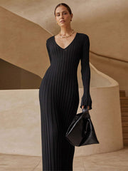 V-neck Women Knitted Maxi Dress