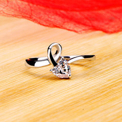 0.3 Carat Heart Diamond Ring for Her