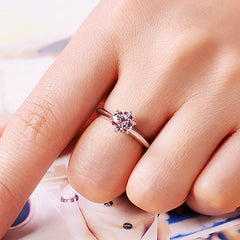Gulleiâ„?Engraved 1 Carat Lab Diamond Solitaire Ring for Her