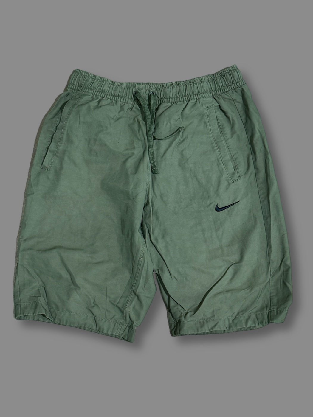 Pantalone shorts nike vintage tg m militare