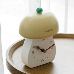 Artistic Mushroom Silent Table Clock