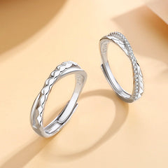 Custom Engraved Mobius Couple Wedding Rings