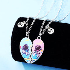 Magnetic Half Hearts Spaceman BFF Necklaces Set