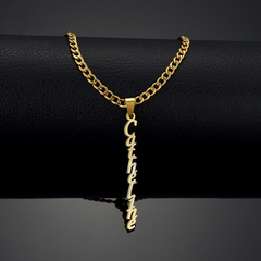 Thick Chain Vertical Name Necklace