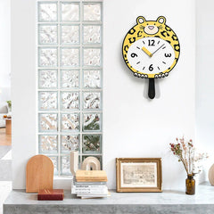 Leopard-Themed Silent Wall Clock â€?Eco-Friendly, Artistic Design