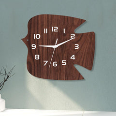 Bird Shaped Wall Décor Silent Clock â€?Rustic and Charming Design