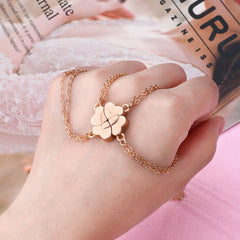 Custom Engravable Clover Matching Necklaces Set for 4 People