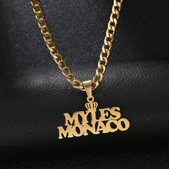 Thick Chain Crown Couples Name Necklace