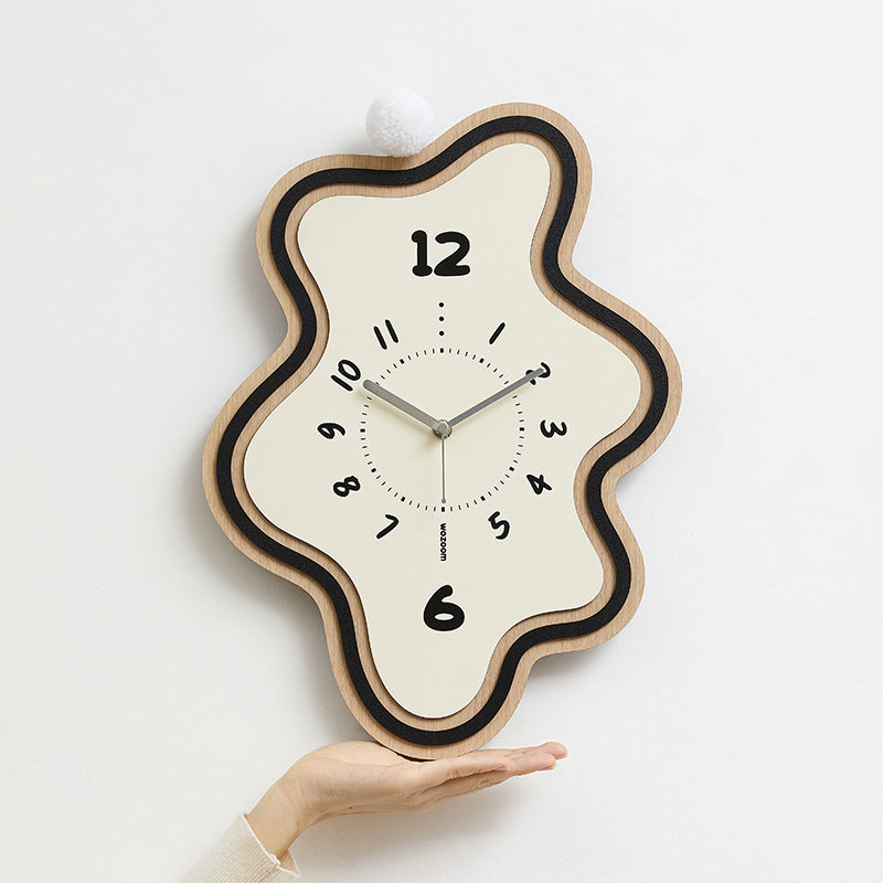 Gulleiâ„?Decorative Odd Shaped Silent Wall Clock