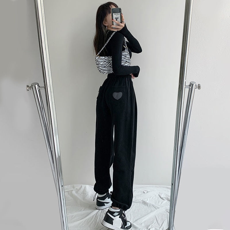 Women's sweatpants with heart