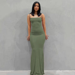 Dress Lungo Slim con Spacco Alto â€?Elegante e Sexy