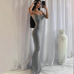 Dress Lungo Slim con Spacco Alto â€?Elegante e Sexy