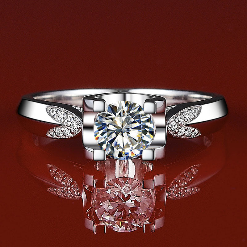 Engraved 0.6 Carat Moissanite Women Ring