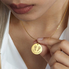 Custom Baby Footprint Pendant Gift for Mom