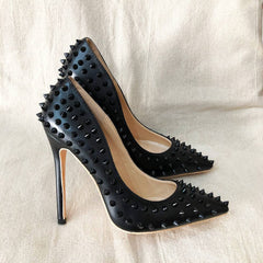 Studded decollete woman heel
